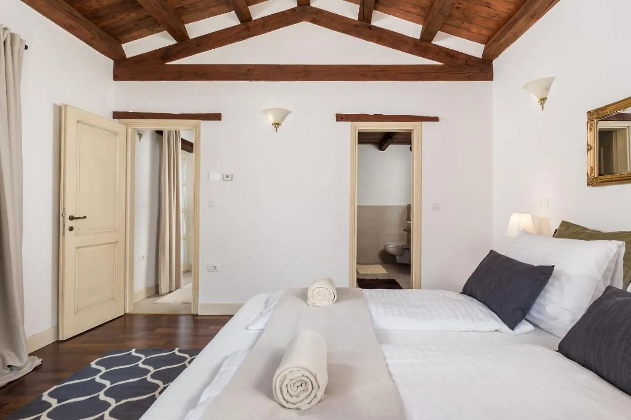 Villa Leonida Zuzici