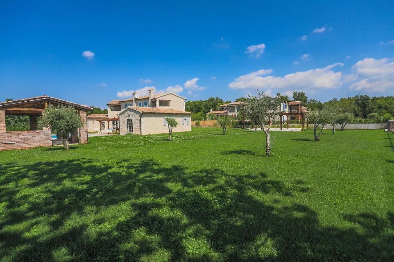 Villa Leonida Zuzici